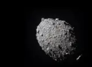 人类首次行星防御实测影像公开：DART撞击小行星揭示轨道偏转奥秘