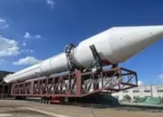 星际荣耀双曲线三号火箭转场起竖系统联调成功：中 国可复用火箭技术迈出关键一步